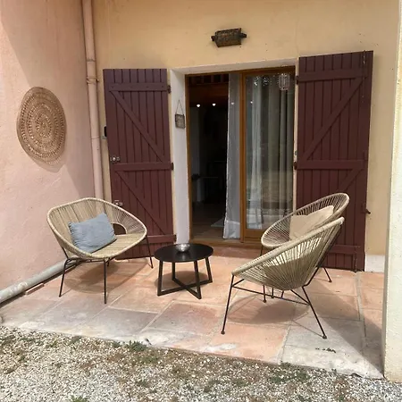 Montagne Apartment